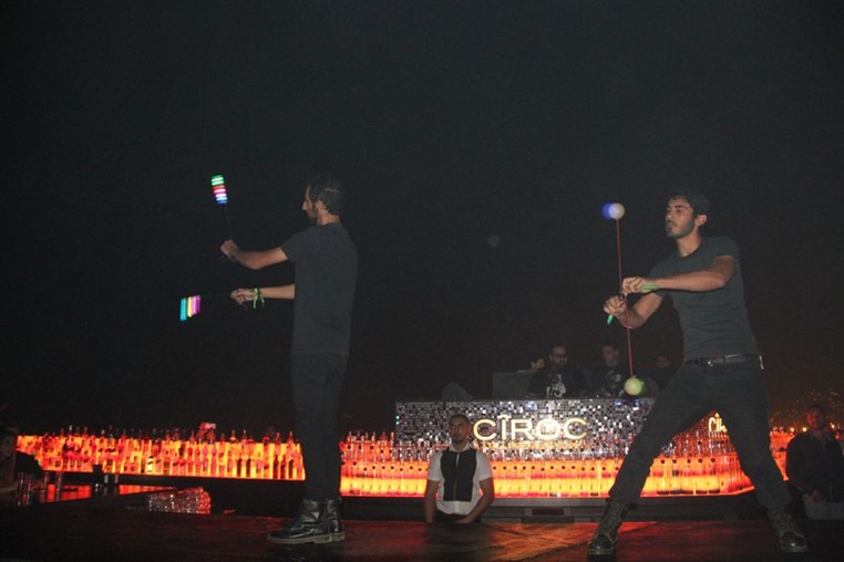 NDU SKYBAR Full Of Stars